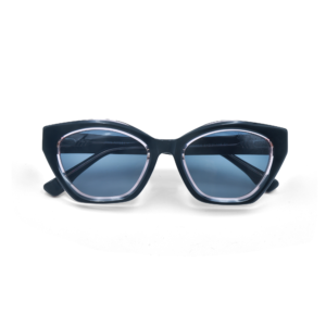 Sunglasses with blue lense
